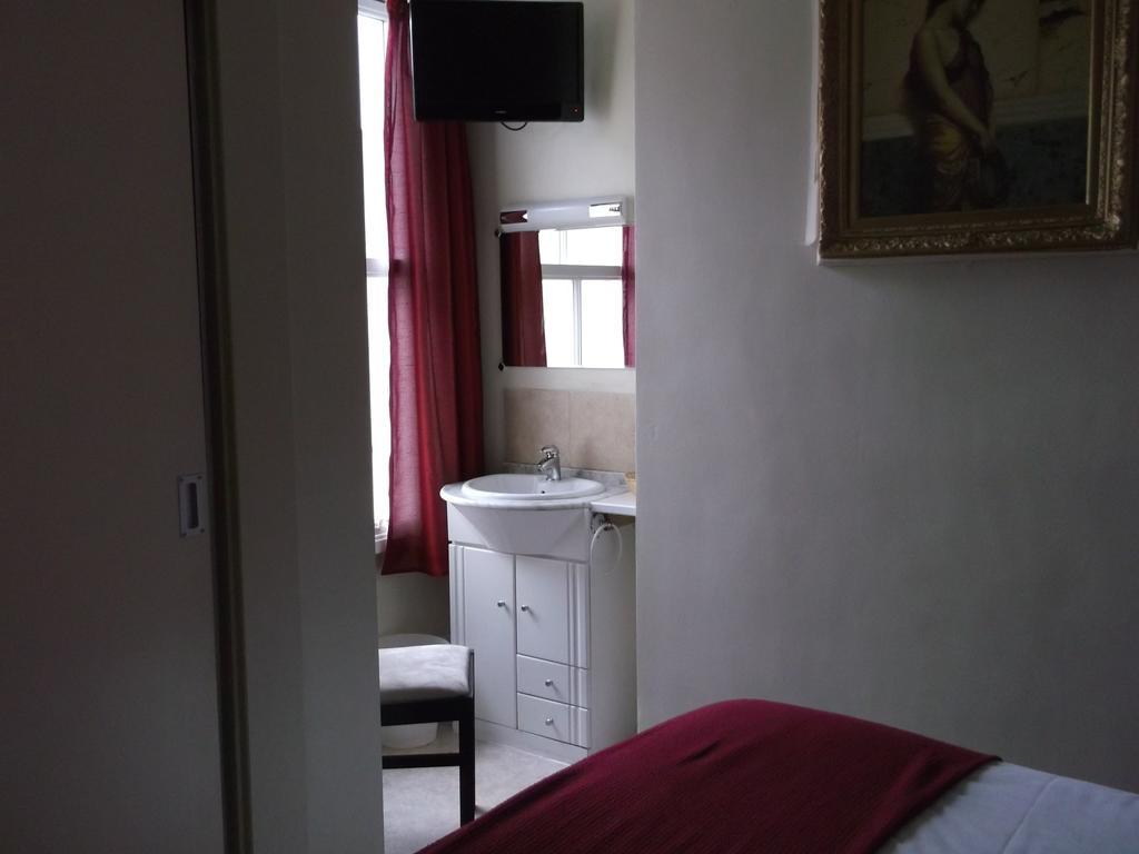 ברייטון Boydens Guest House חדר תמונה